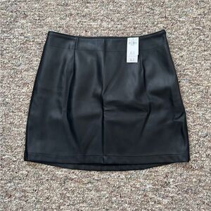 NWT Abercrombie and Fitch Faux Leather Skirt
